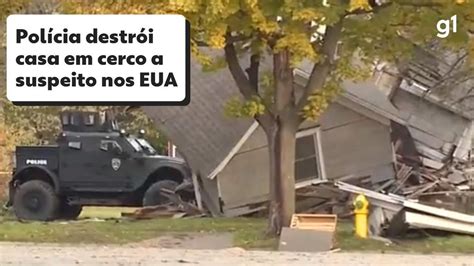 Pol Cia Usa Ve Culos Para Demolir Casa Durante Cerco A Suspeito Nos Eua