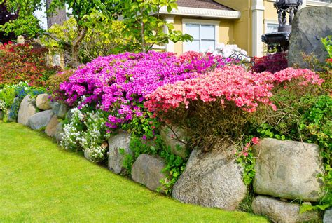 Inspiring Front Yard Landscaping Concepts With Pictures Luxury House