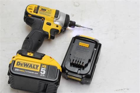 Dewalt 1/4" Cordless Impact Driver With Accessories | Property Room