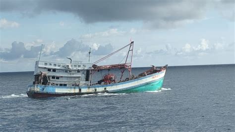 Dua Kapal Ikan Asing Berbendera Vietnam Dihentikan KKP WARTAKUTIM CO ID