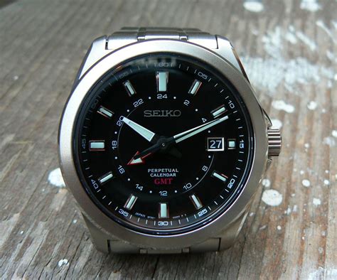 Detailed Review Of Seiko Sbqj015 High End Quartz 8f56