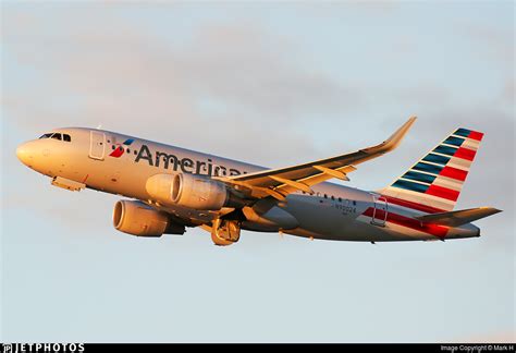 N90024 Airbus A319 115 American Airlines Mark H JetPhotos