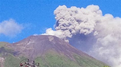 Aktivitas Gempa Vulkanik Gunung Gamalama Menurun