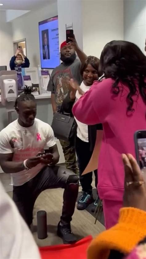 After Ringing The Bell To Finish Chemo Woman Surprised With Marriage Proposal Good Morning