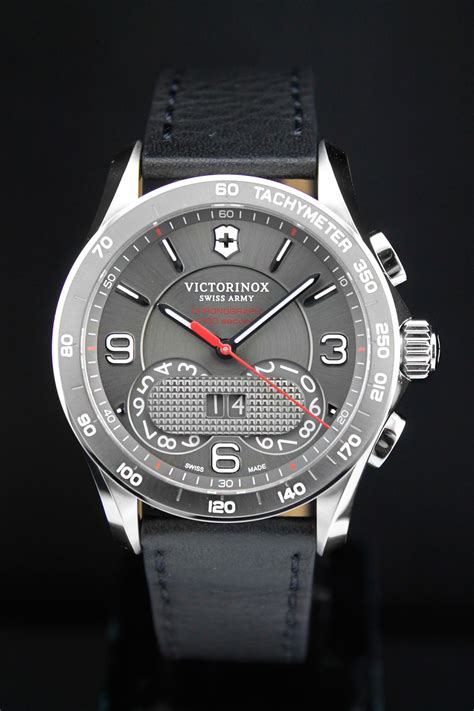Обзор. Мужские часы Victorinox Chrono Classic 1/100th — блог AllTime.ru