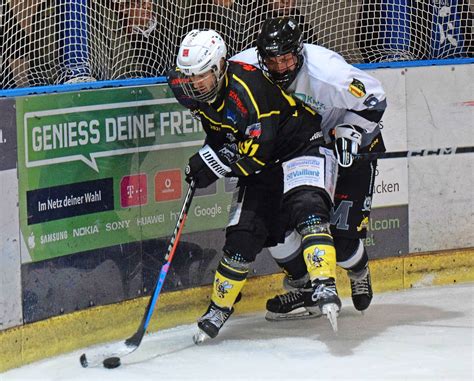 Eishockey Regionalliga EHC Zweibrücken beim Topteam Stuttgarter EC