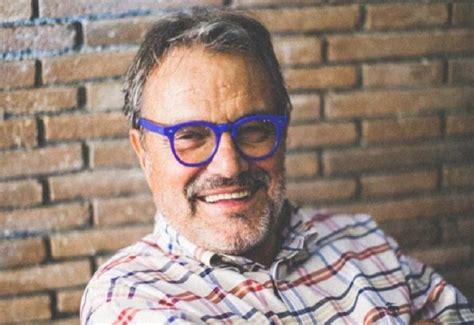 Chi è Oliviero Toscani è morto Il fotografo autore del chi mi