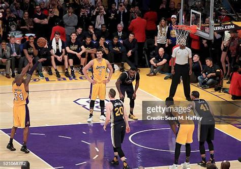 Kobe Bryant Scores 60 Points In His Final Nba Game Photos And Premium High Res Pictures Getty