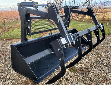 Used 96" Grapple Bucket w/ Skid Steer Attachment for Sale in I...