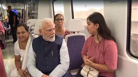 Pm Modi Birthday Passenger Delhi Metro Extends Greetings Sanskrit Language Watch Video Latest