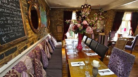 Annies Chiswick Food And Drink