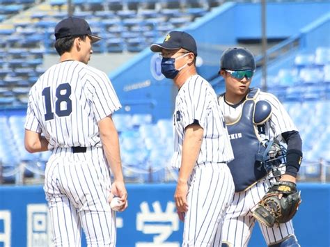 野球 完全優勝の明治大学に見えた「覚悟」 負けられない一戦で、全員がバットを短く 4years 学生スポーツ