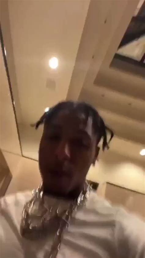 DJ Akademiks On Twitter YB Shows Off His New Chain Https T Co