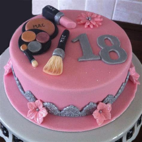 Makeup Cake - CakeCentral.com