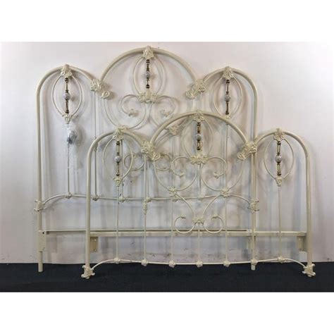 Elliott Designs Iron Beds