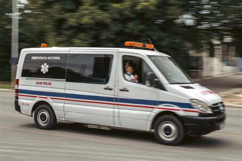 Mueren Dos Cubanos En Mayarí Tras Accidente Con Vehículo Del Gobierno