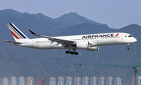 F HUVG Air France Airbus A350 941