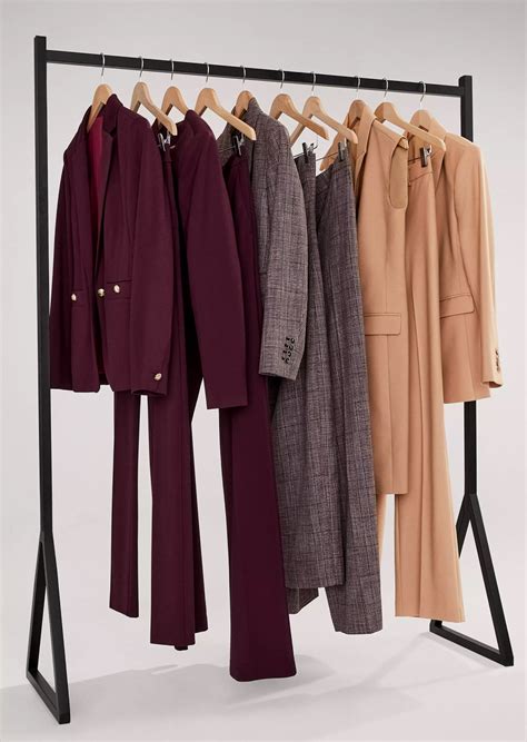 A ann taylor credit card policy change surprised long time users 6