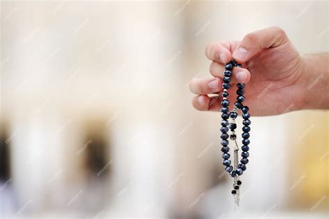 Premium Photo | Muslim praying at medina mosque