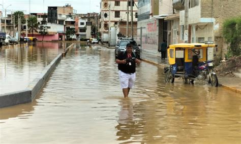 Per Muertos Y Desaparecidos Por Las Lluvias Torrenciales En Lo