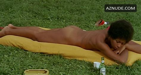 CARLA BRAIT Nude AZNude