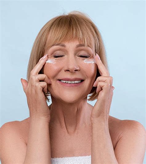 11 Best Eye Primers For Mature Skin That Give A Flawless Finish