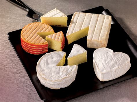 Normandy Cheese Route, Camembert, Livarot, Pont-l’Evêque and Neufchâtel - Normandy Tourism, France