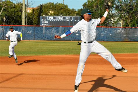 Conquistadors Walk Off Thriller Versus The Fighting Saints Florida