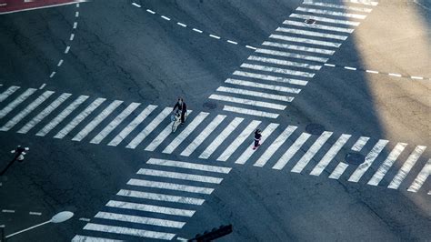 Afirmar Avenida Dolor De Est Mago Paso De Cebra Se Al Cielo Imperial