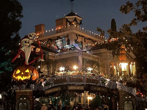 Haunted Mansion Holiday Fun Facts