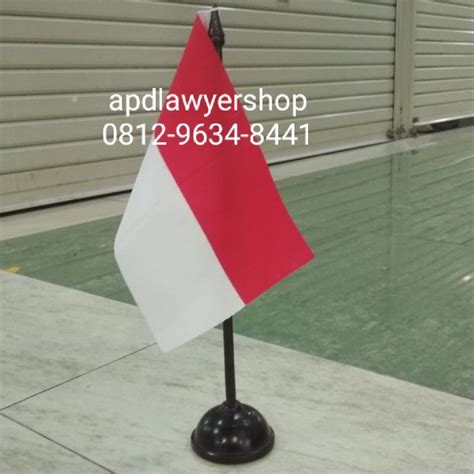 Jual Bendera Bendera Meja Merah Putih Indonesia Plus Tiang Kayu Dan