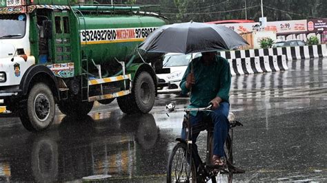 Heavy Rain Wreaks Havoc In Southern Odisha 2000 People Evacuated