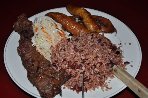 Typical Nicaraguan Food Carne Asada Gallopinto Maduros Y Flickr