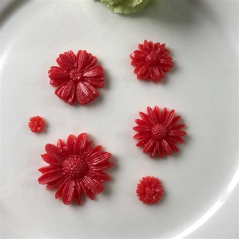 Vedini 6 Cavity Chrysanthemum Rose Flower Silicone Mold