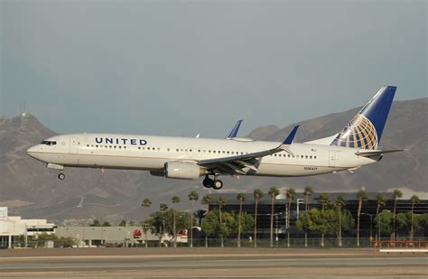 N38417 Boeing 737 924ER 31665 United Airlines Aa Flickr