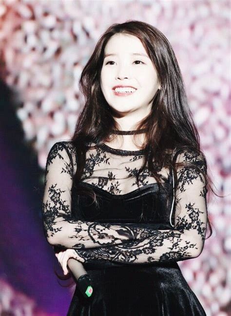 아이유 Iu 이지은 Lee Ji Eun Iu Fashion Beautiful Women Gorgeous Her