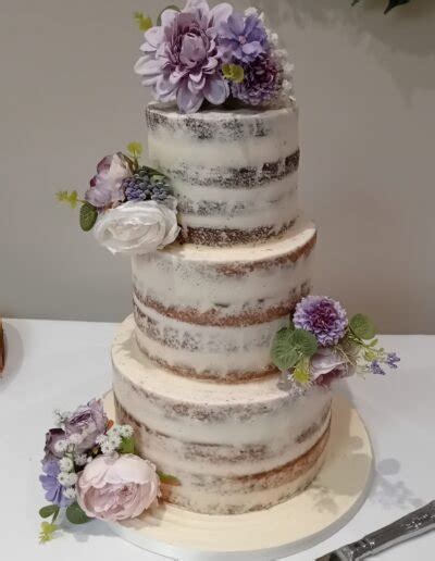 Naked Buttercream A Truly Scrumptious Cake