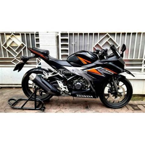 Motor Honda Cbr 150r Tipe Abs 2019 Black Matte Second Pajak Hidup Mesin