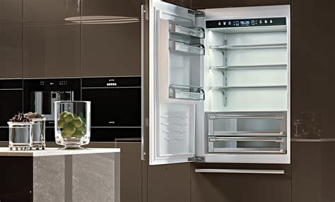 Встраиваемые двухкамерные холодильники Smeg - цены официального дилера ...