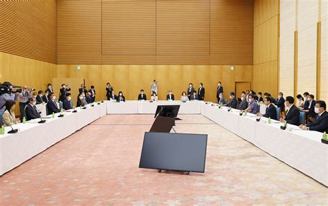 令和4年6月7日 経済財政諮問会議・新しい資本主義実現会議合同会議 総理の一日 首相官邸ホームページ