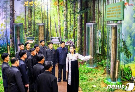 북한 백절 불굴의 항일 혁명정신 강조항일 혁명 선열들처럼