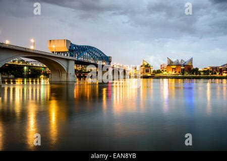 Chattanooga, Tennessee, USA downtown skyline at night Stock Photo: 71985806 - Alamy