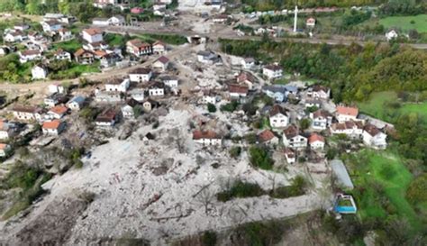 Donja Jablanica Dana Nakon Razornih Poplava Snimak Pokazuje Jezive