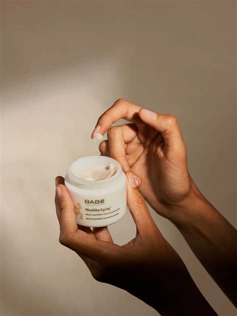 High Quality Multi Action Cream For Mature Skin Nourishing Brightening