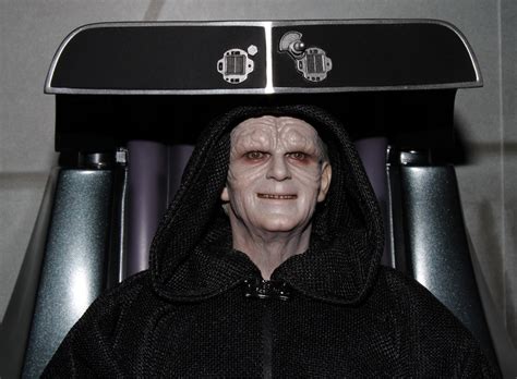 Hot Toys ROTJ Emperor Palpatine Page Collector Freaks Collectibles Forum