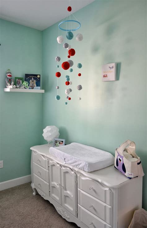 6 Homemade Baby Crib Mobiles - DIY Craft Projects