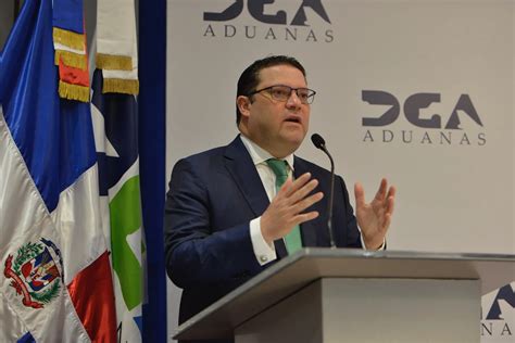 Poder Ejecutivo Promulga Reglamento General De La Ley De Aduanas Acento