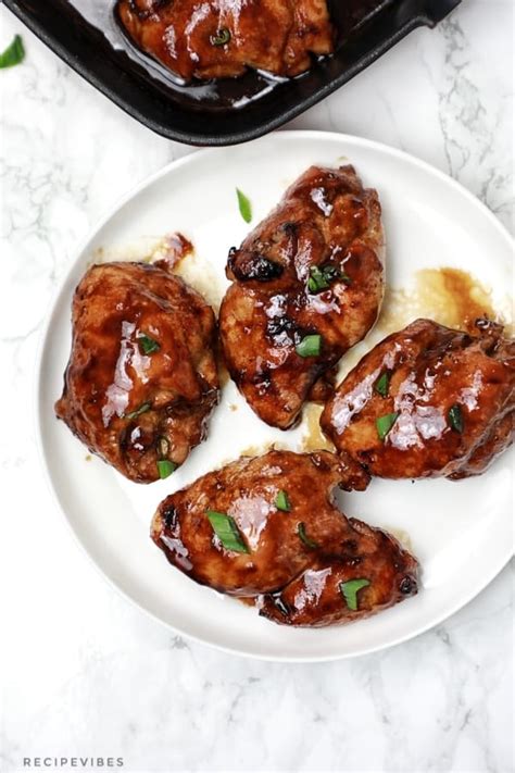 Honey Soy Chicken Thighs Recipe + marinade - Recipe Vibes