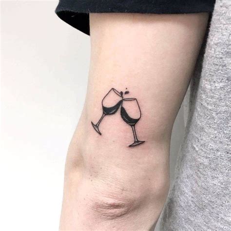 Tatuajes De Vino Tinto Y Significado Lo Mejor De 2021