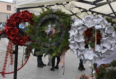 Świąteczny Jarmark na Rynku w Inowrocławiu Gazeta Pomorska